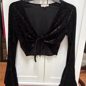 La Hearts Black Velvet Bell Sleeve Blouse